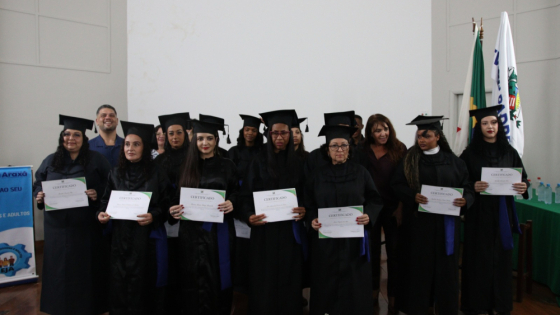 EJA em Araxá forma novos alunos e segue como alternativa para quem não concluiu os estudos