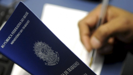 Sine Araxá oferta 809 vagas de emprego nesta segunda (15)