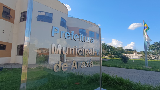 Audiência pública sobre terceirização da rede de urgência e emergência mobiliza servidores, vereadores e Prefeitura em Araxá